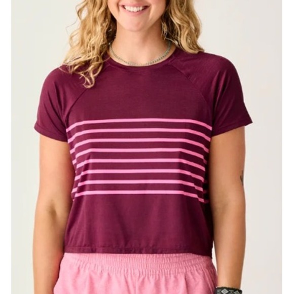 Carve Designs Tops - Carve Designs Banzai Top Large Burgundy Pink Striped Boxy Crop Tee Size L